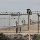 Soldados en la frontera entre Ceuta y Marruecos Soldados en la frontera entre Ceuta y Marruecos