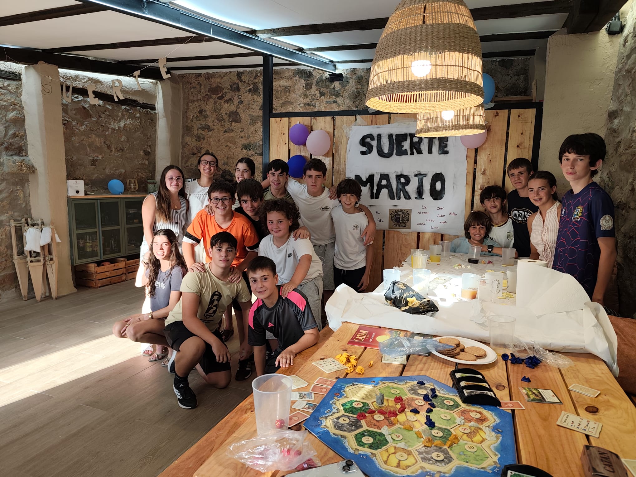 Despedida sopresa en Anguiano para Mario Ibáñez, el primer riojano que se instala en Valdebebas Despedida sopresa en Anguiano para Mario Ibáñez, el primer riojano que se instala en Valdebebas