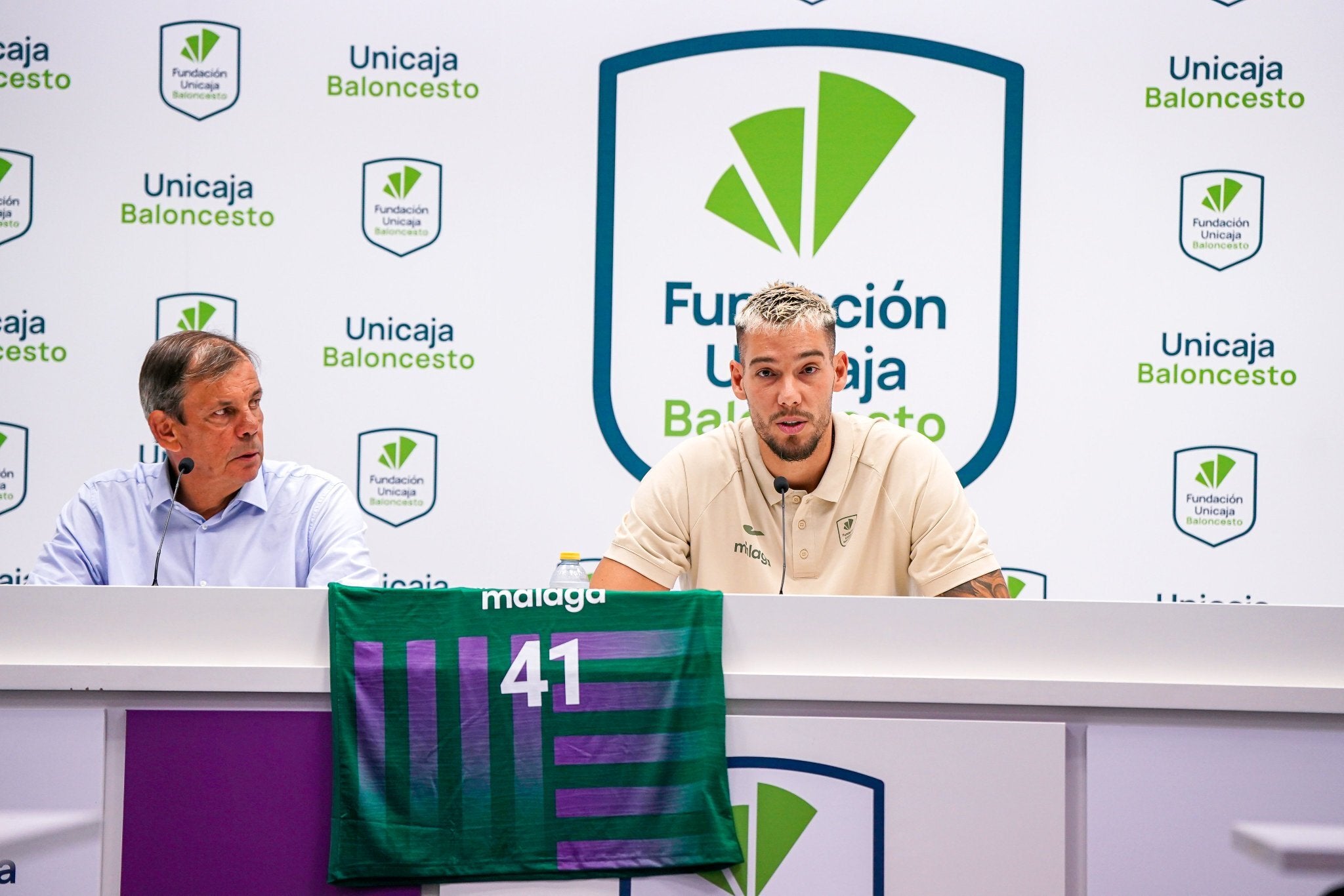 Willy Hernangómez: "Venir al Unicaja es una oportunidad para sentirme jugador y disfrutar del baloncesto" Willy Hernangómez: "Venir al Unicaja es una oportunidad para sentirme jugador y disfrutar del baloncesto"
