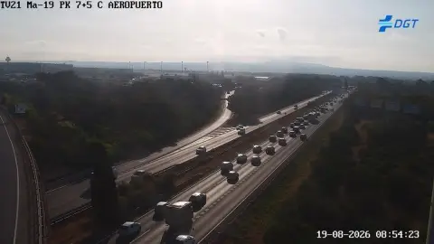 Un accidente provoca un atasco de más de cinco kilómetros en la Vía de Cintura de Palma Un accidente provoca un atasco de más de cinco kilómetros en la Vía de Cintura de Palma