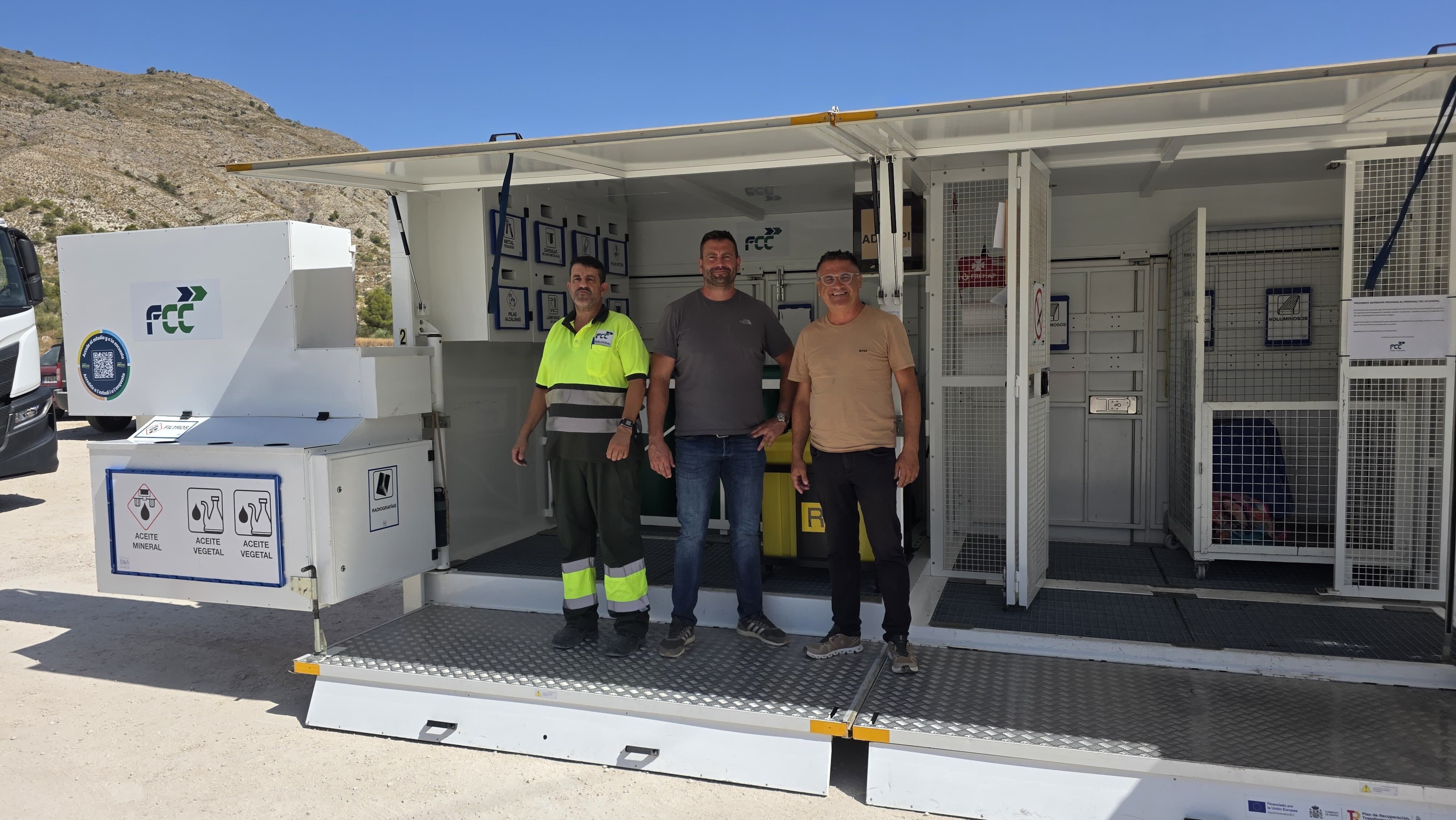 Aumenta el uso de los ecoparques móviles del Consorci Mare en Orxeta, Relleu Callosa d’en Sarrià Aumenta el uso de los ecoparques móviles del Consorci Mare en Orxeta, Relleu Callosa d’en Sarrià
