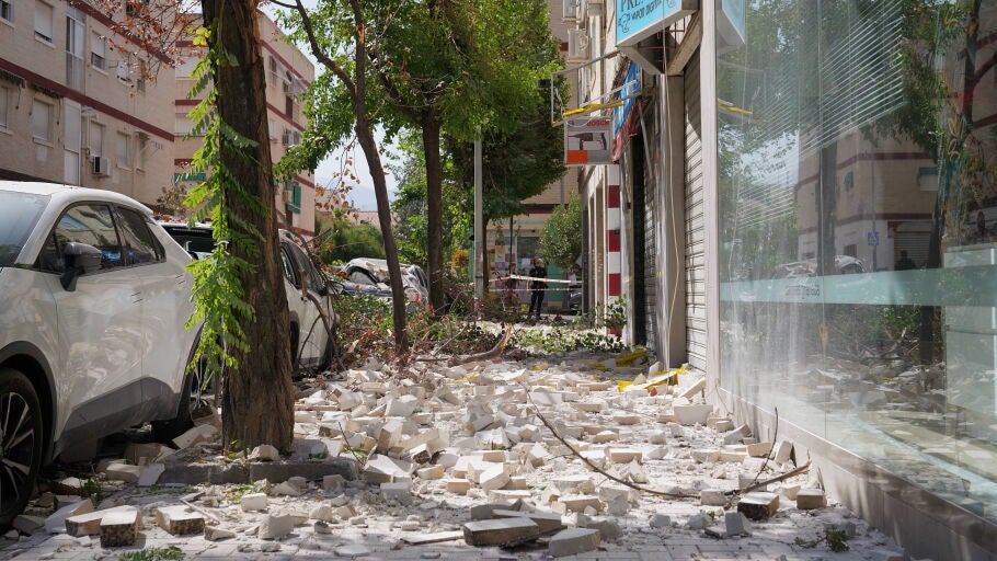 Im&aacute;genes de los destrozos causado por el terremoto en Granada/ Arsenio Zurita / Europa Press