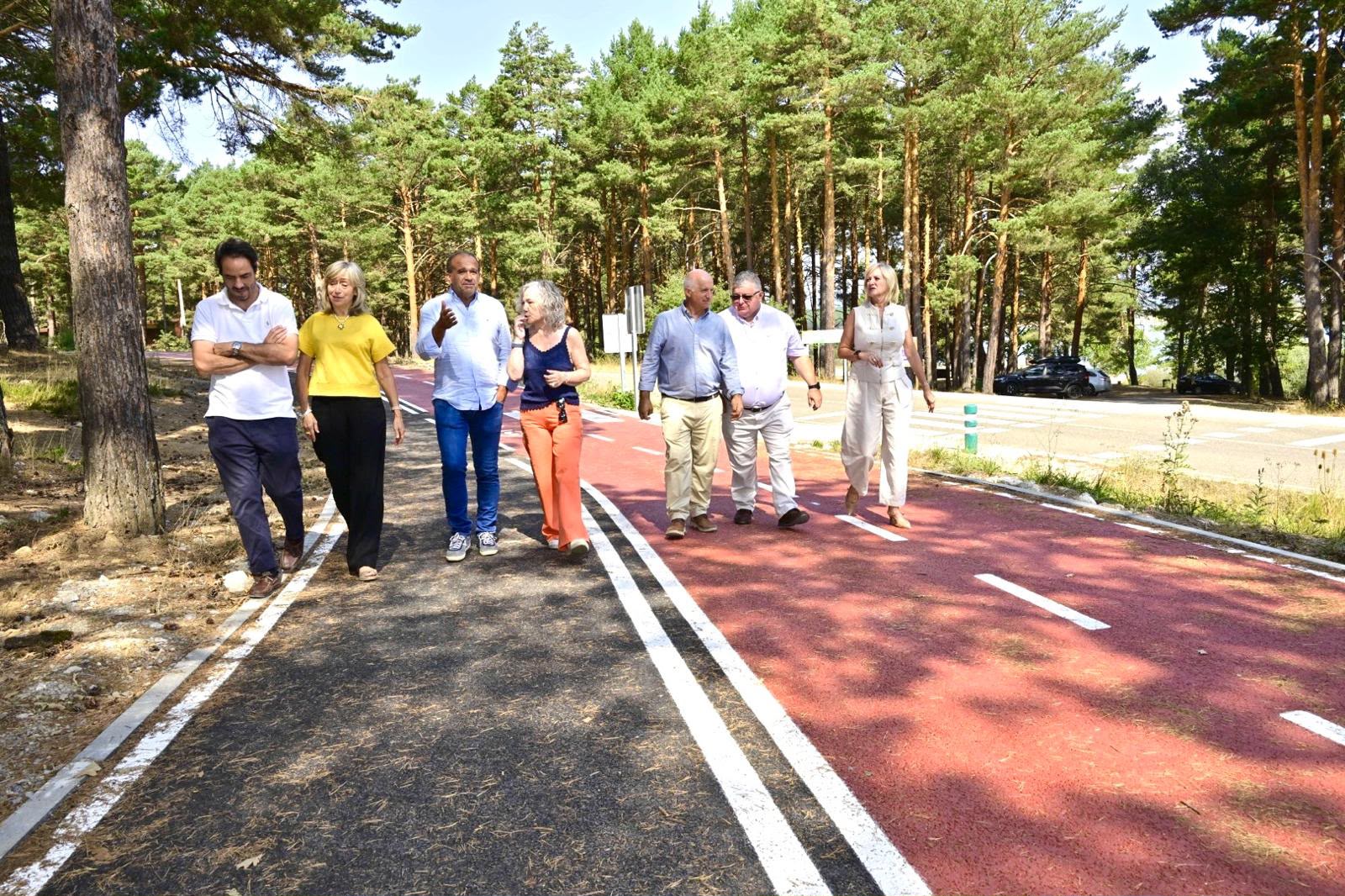 La Diputación de Palencia inaugura el carril bici entre Aguilar de Campoo y la playa del embalse con una inversión superior al millón de euros La Diputación de Palencia inaugura el carril bici entre Aguilar de Campoo y la playa del embalse con una inversión superior al millón de euros