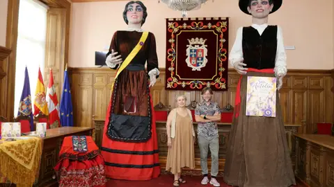 Palencia se prepara para vivir unas Fiestas de San Antolín sin dejar de mirar a sus raíces .