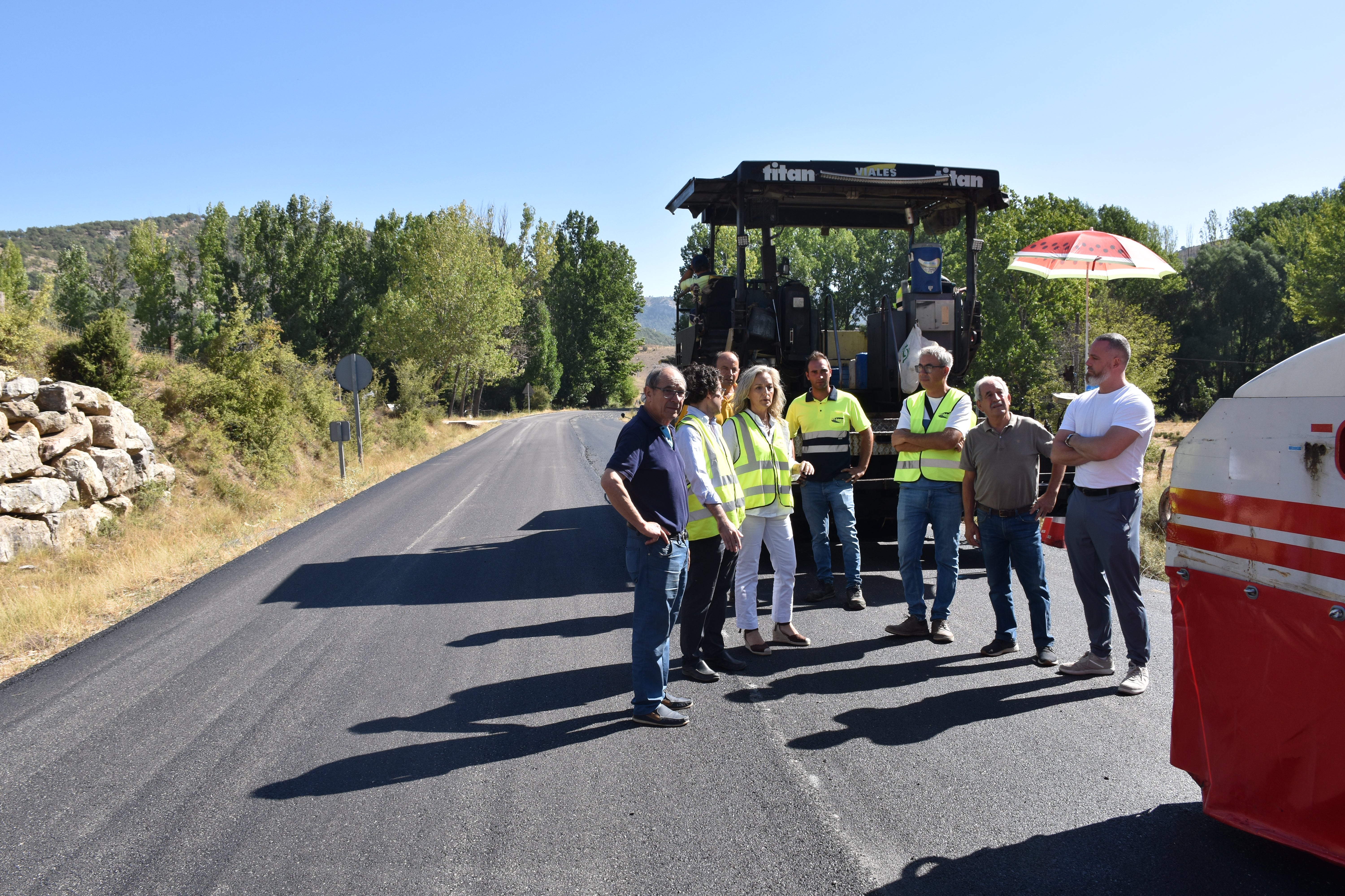 La Junta invierte 2,6 millones en mejorar 16 kilómetros de la CM-2105 entre Villalba de la Sierra y Huélamo La Junta invierte 2,6 millones en mejorar 16 kilómetros de la CM-2105 entre Villalba de la Sierra y Huélamo