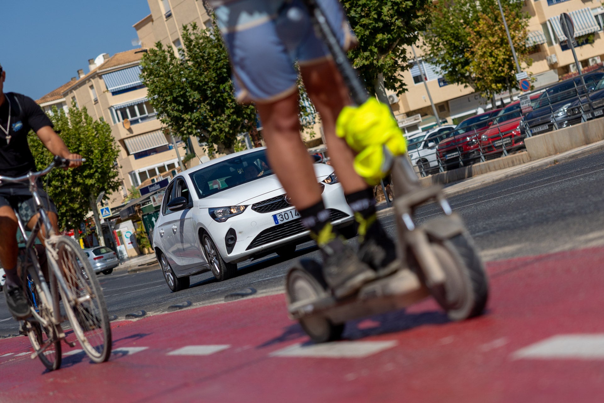 La Policía Local de l’Alfàs intensifica en Fiestas de l’Albir los controles de los patinetes eléctricos La Policía Local de l’Alfàs intensifica en Fiestas de l’Albir los controles de los patinetes eléctricos