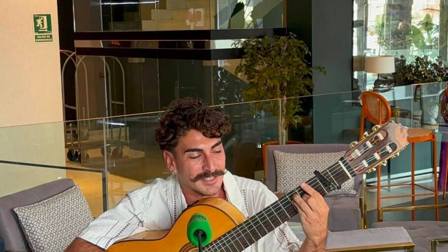 Guillermo Olvera, cantante malague&ntilde;o