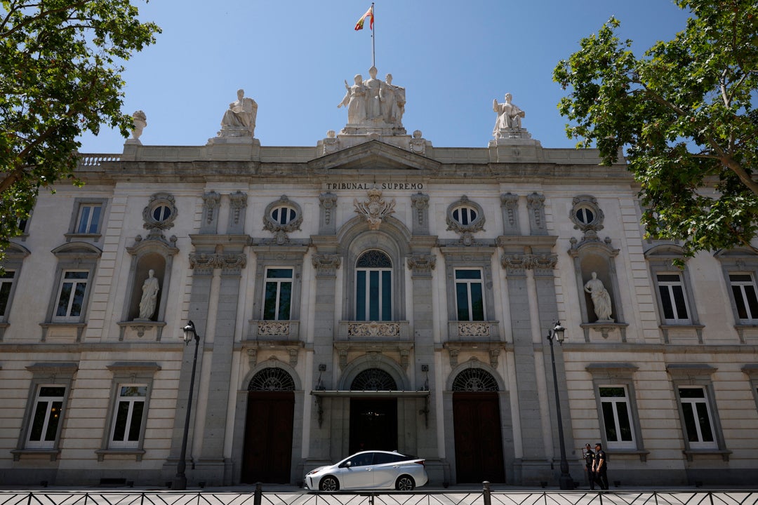 Fachada del Tribunal Supremo en Madrid. Fachada del Tribunal Supremo en Madrid.