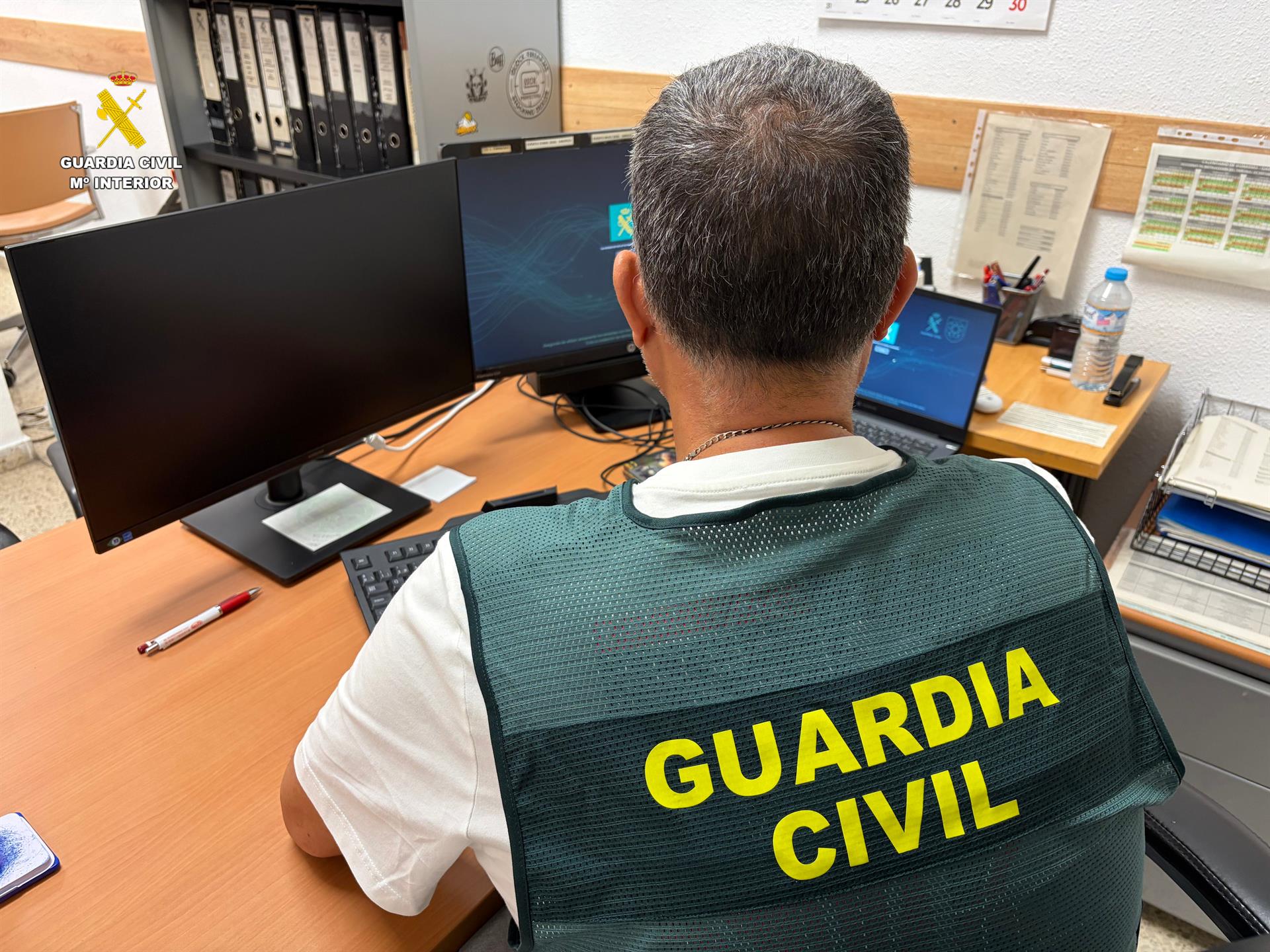 Detenido un empleado de un banco por estafar 25.000 euros a una de sus clientas Detenido un empleado de un banco por estafar 25.000 euros a una de sus clientas