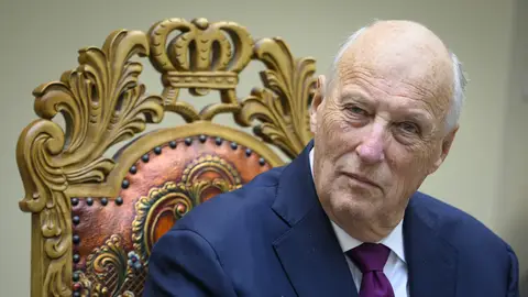 Their Majesties King Harald and Queen Sonja of Norway attend a mass at Sjømannskirken - Norwegian Church Abroad Their Majesties King Harald and Queen Sonja of Norway attend a mass at Sjømannskirken - Norwegian Church Abroad/ Europa Press / Cover Images - Only For Use In Spain
