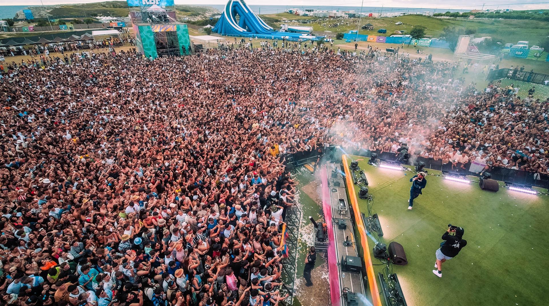 La empresa organizadora del Reggaeton Beach Festival sigue sin devolver el dinero por la cancelación del evento La empresa organizadora del Reggaeton Beach Festival sigue sin devolver el dinero por la cancelación del evento