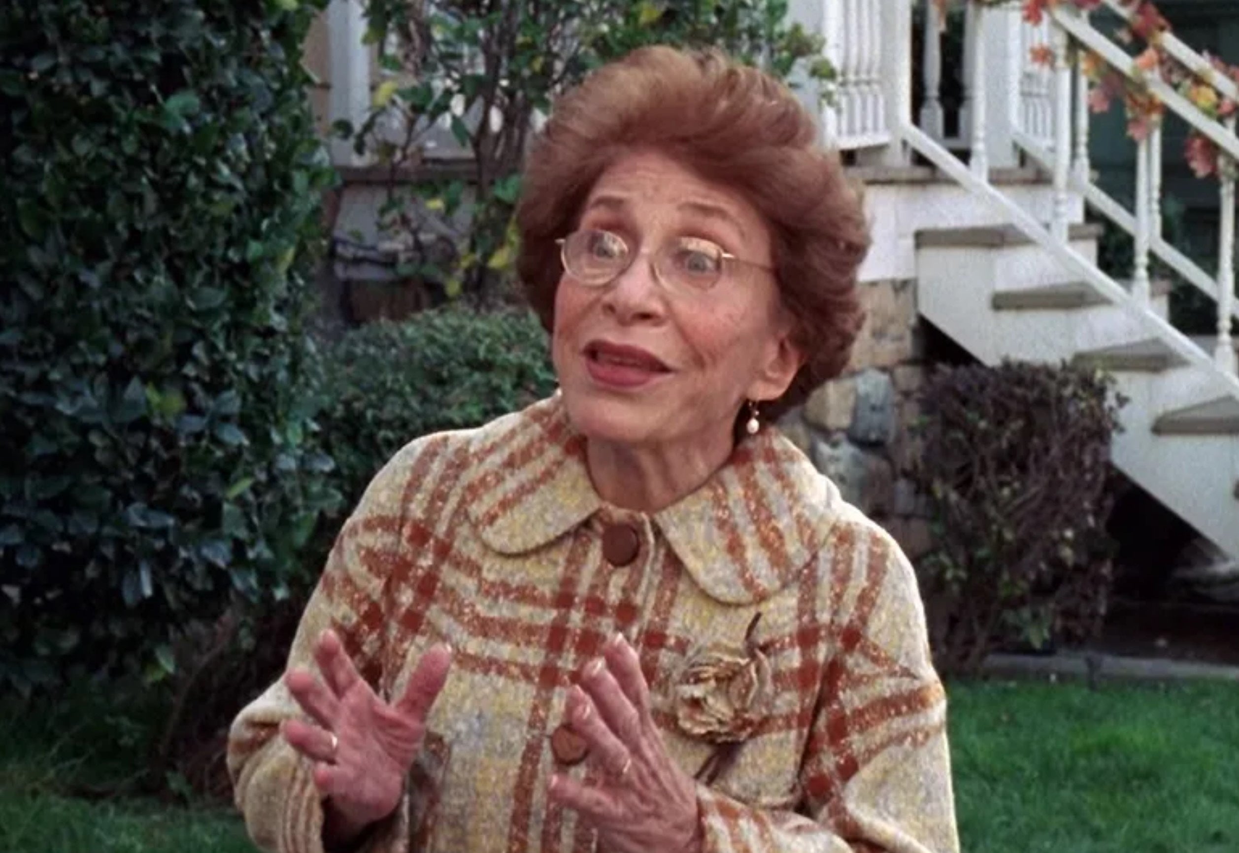Muere a los 97 años Bunny Levine, actriz de Las chicas Gilmore y Shameless Muere a los 97 años Bunny Levine, actriz de Las chicas Gilmore y Shameless