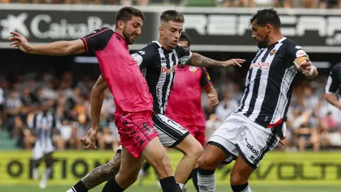 Castalia espera un césped en condiciones para recibir al Albacete el 6 de septiembre Castalia espera un césped en condiciones para recibir al Albacete el 6 de septiembre