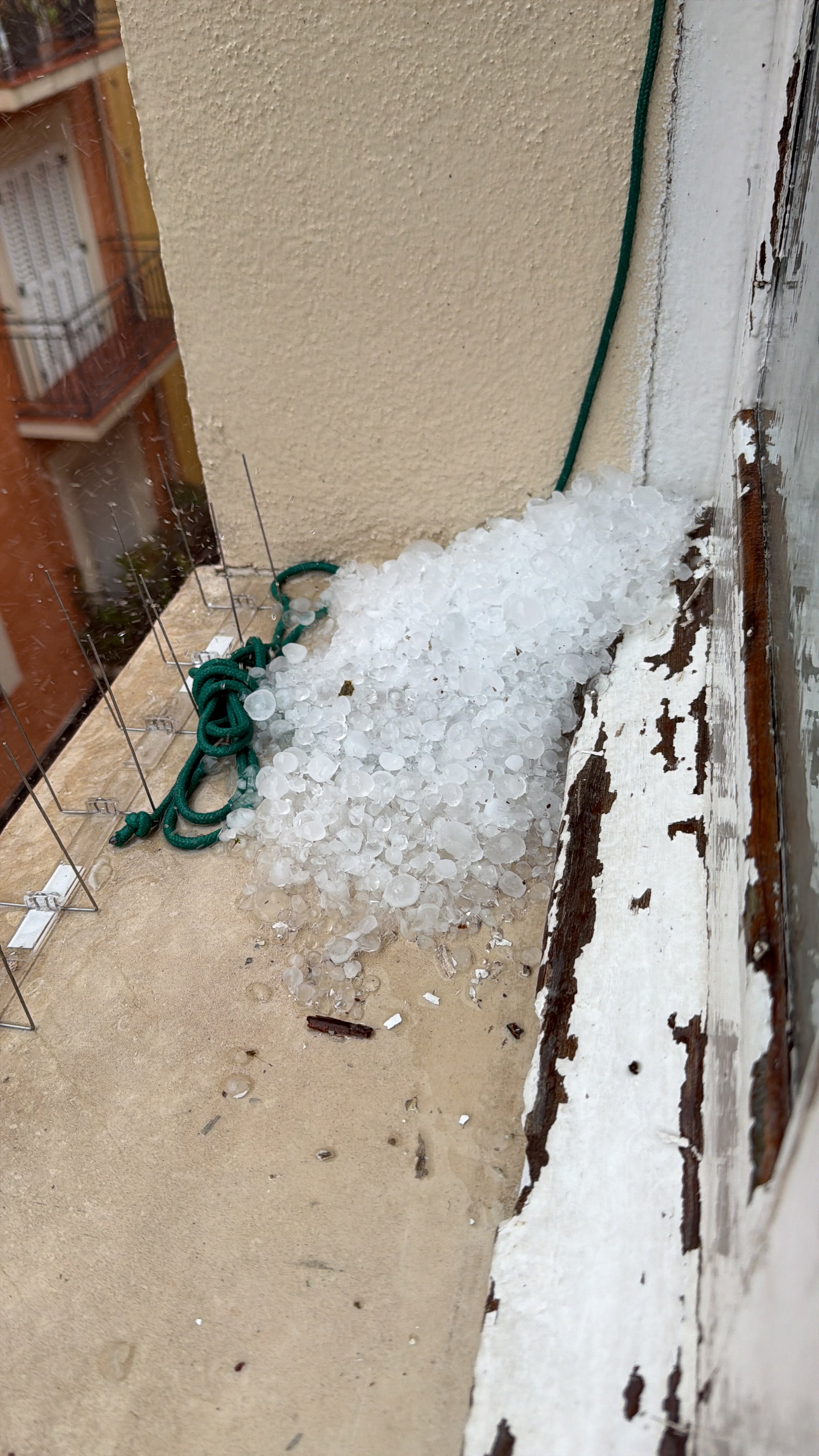 Una pedregada afecta Tarragona dos dies després de les inundacions Una pedregada afecta Tarragona dos dies després de les inundacions