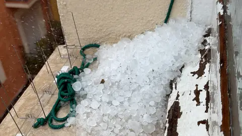 Una pedregada afecta Tarragona dos dies després de les inundacions Una pedregada afecta Tarragona dos dies després de les inundacions
