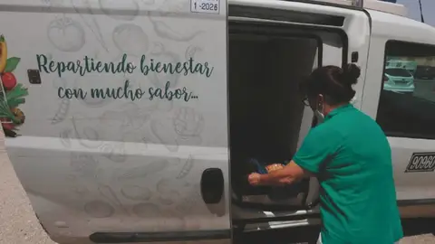 Alicante refuerza la atención a mayores y dependientes con más de 142.000 horas de ayuda a domicilio y 51.000 menús Alicante refuerza la atención a mayores y dependientes con más de 142.000 horas de ayuda a domicilio y 51.000 menús