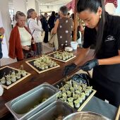 Degustación de navajas y percebes en Curuxeiras