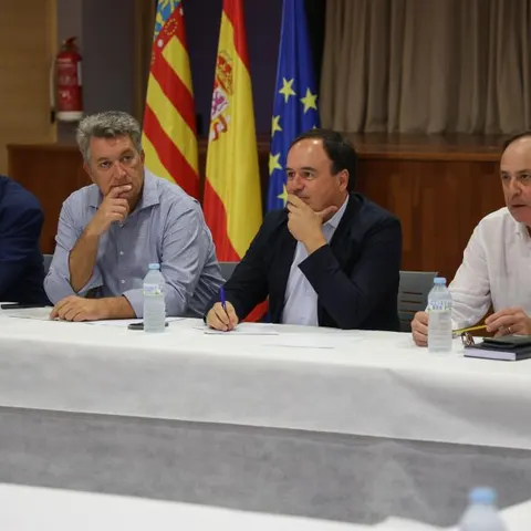 La Generalitat prepara una nueva Ley Forestal y destina 2,7 millones a recuperar las zonas quemadas de la Vall d’Uixó