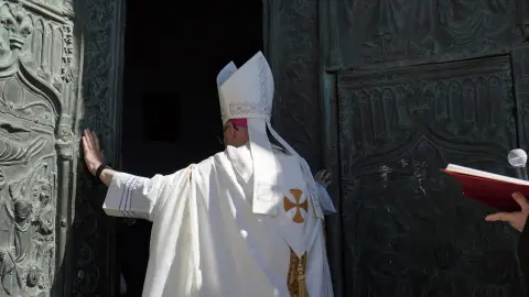 Comienza el Año Jubilar Guadalupense con la apertura de la Puerta Santa del Monasterio de Guadalupe Comienza el Año Jubilar Guadalupense con la apertura de la Puerta Santa del Monasterio de Guadalupe