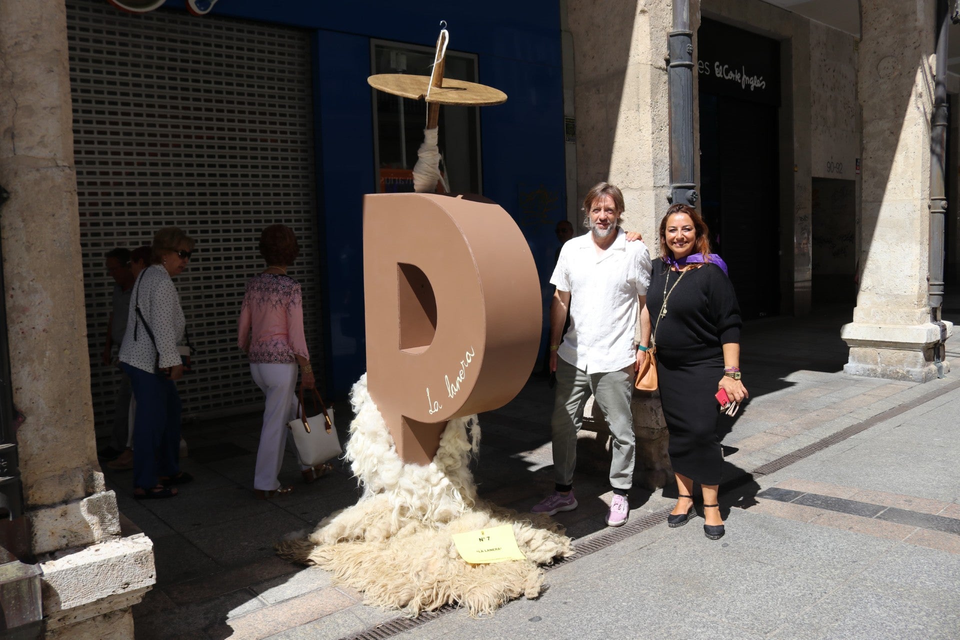 “La Lanera” de Vanessa Urizarna Núñez se ha alzado con el primer premio de "Con Forma de P" “La Lanera” de Vanessa Urizarna Núñez se ha alzado con el primer premio de "Con Forma de P"