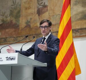 Salvador Illa anuncia una celebraci&oacute;n de la Diada en Extremadura los d&iacute;as 16 y 17 de septiembre