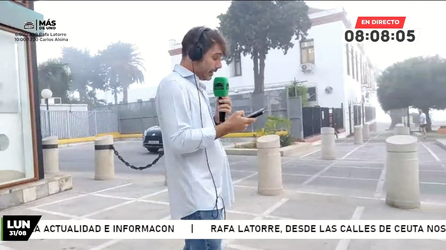 Monólogo de Latorre: "La Loma Colmenar de Ceuta es como una galería al aire libre de la miseria" Monólogo de Latorre: "La Loma Colmenar de Ceuta es como una galería al aire libre de la miseria"