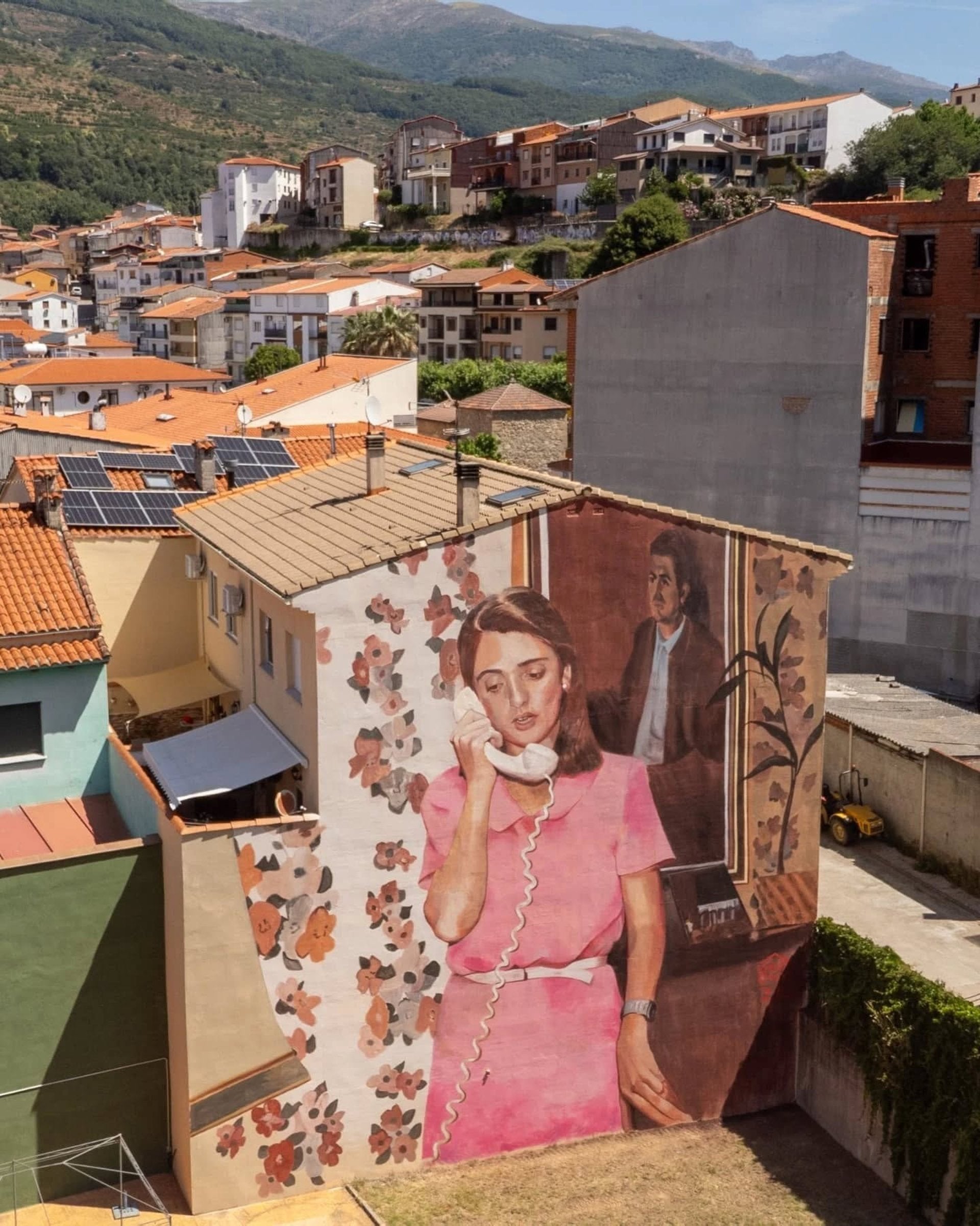 El programa 'Muro Crítico' comienza este lunes su recorrido por siete localidades cacereñas El programa 'Muro Crítico' comienza este lunes su recorrido por siete localidades cacereñas
