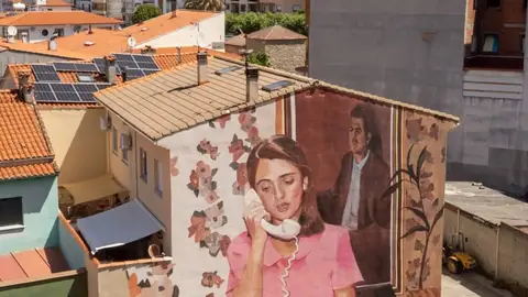 El programa 'Muro Crítico' comienza este lunes su recorrido por siete localidades cacereñas El programa 'Muro Crítico' comienza este lunes su recorrido por siete localidades cacereñas