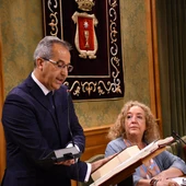 Marta Tirado es nombrada segunda teniente de alcalde y Jesús Alberto Pontones adquiere las competencias de Patrimonio y Comercio Marta Tirado es nombrada segunda teniente de alcalde y Jesús Alberto Pontones adquiere las competencias de Patrimonio y Comercio