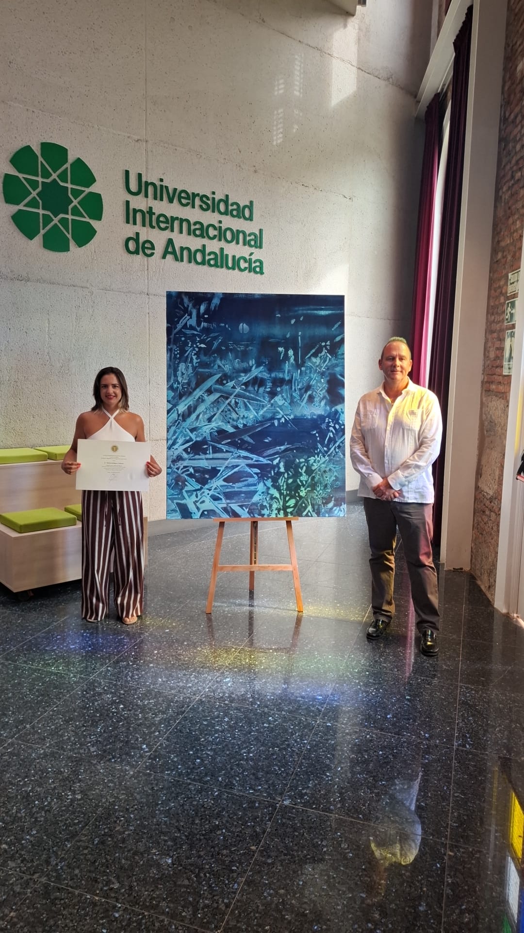 La pintora Sheila Cañestro deposita en la UNIA su obra “Sin título (Lo cercano y lo desconocido)" La pintora Sheila Cañestro deposita en la UNIA su obra “Sin título (Lo cercano y lo desconocido)"