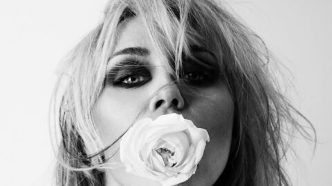 Portada del disco 'BASS PERSUADES' de Miley Cyrus