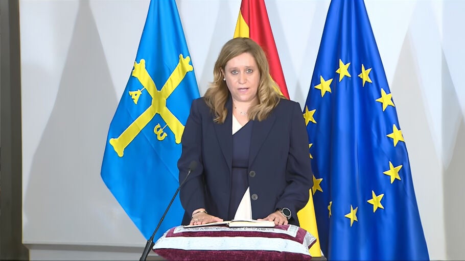 Nerea Monroy ya es consejera de derechos sociales y bienestar de Asturias