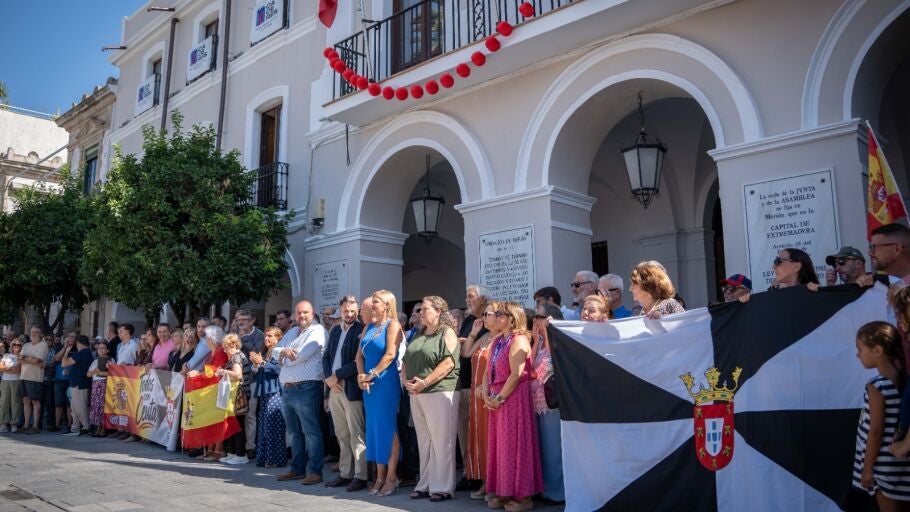 M&eacute;rida se manifiesta en apoyo a la situaci&oacute;n en la ciudad de Ceuta
