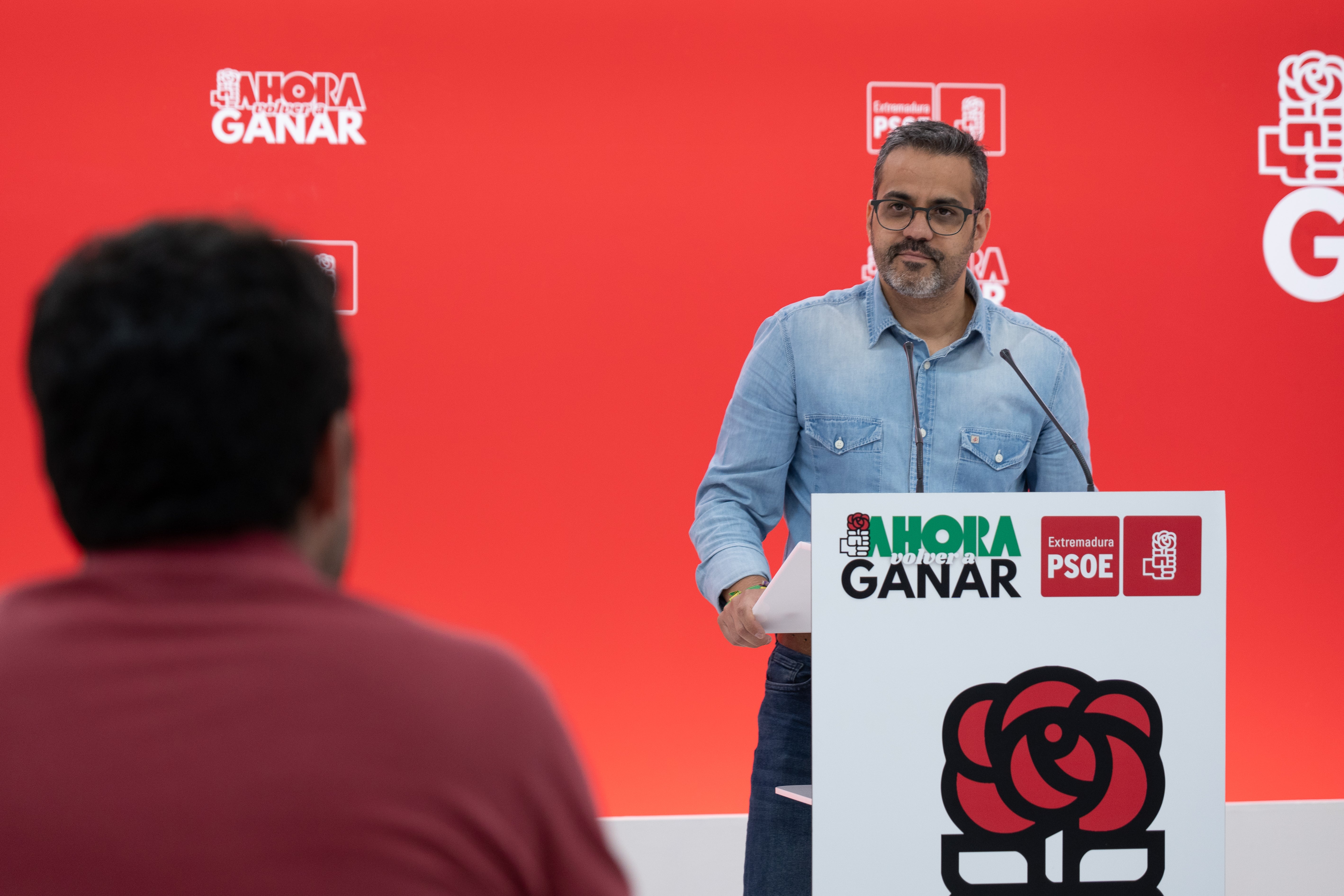 El PSOE de Extremadura advierte que la experiencia muestra que los anuncios de Guardiola después no se ejecutan El PSOE de Extremadura advierte que la experiencia muestra que los anuncios de Guardiola después no se ejecutan