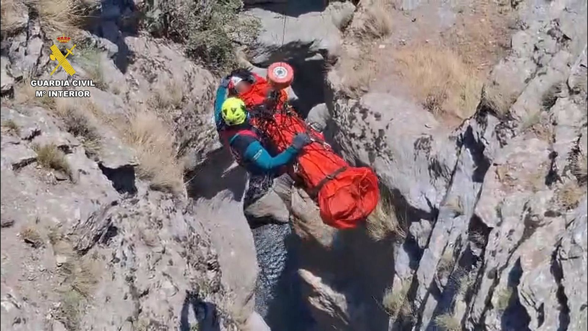 El GREIM de Granada realiza 28 rescates en espacios naturales durante julio y agosto El GREIM de Granada realiza 28 rescates en espacios naturales durante julio y agosto