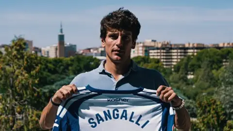 Sangalli firma por una temporada con el conjunto maño Sangalli firma por una temporada con el conjunto maño