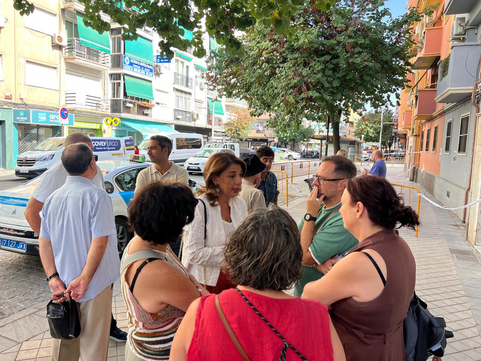 Raquel Ruz acusa a Juanma Moreno de “dar la espalda” a los vecinos del Zaidín desalojados de sus viviendas Raquel Ruz acusa a Juanma Moreno de “dar la espalda” a los vecinos del Zaidín desalojados de sus viviendas