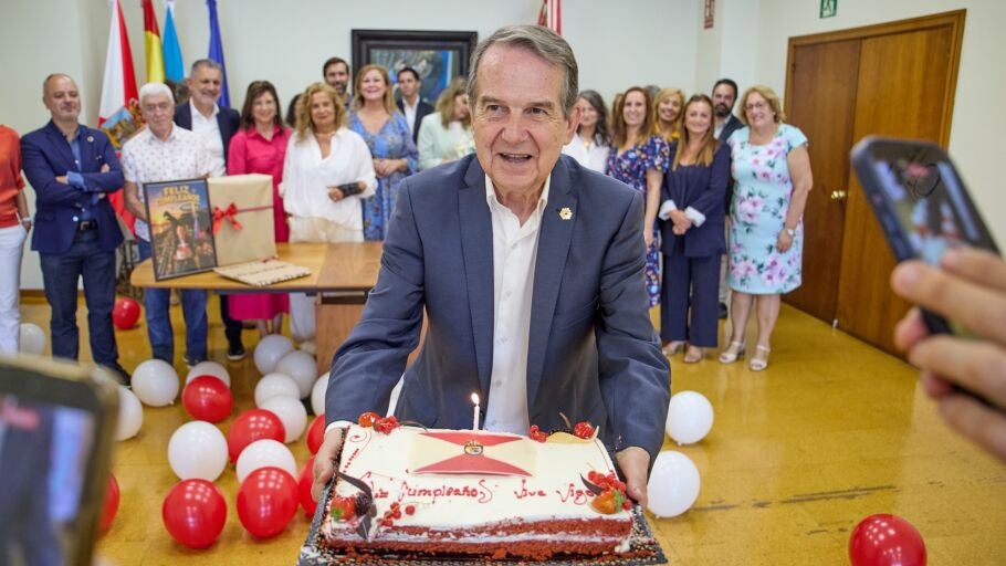 80 Cumplea&ntilde;os Abel Caballero 