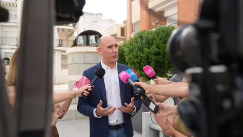 El Grupo Parlamentario Popular valora “muy positivamente” el decreto ley para atender a los afectados por los incendios El Grupo Parlamentario Popular valora “muy positivamente” el decreto ley para atender a los afectados por los incendios
