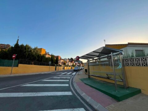 Finestrat incorpora 3 nuevas paradas de autobús y amplía horarios para atender la demanda vecinal Finestrat incorpora 3 nuevas paradas de autobús y amplía horarios para atender la demanda vecinal