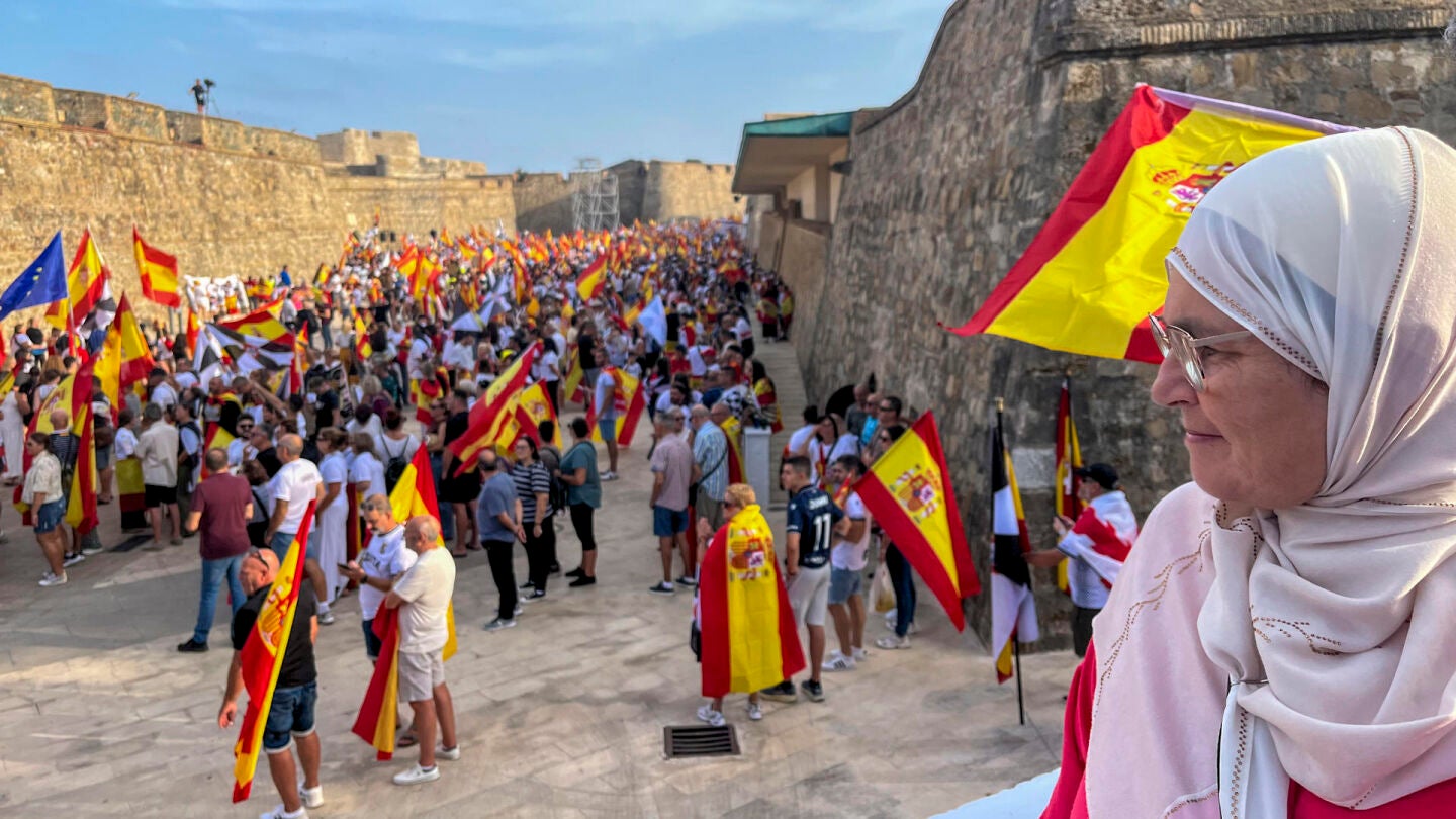 Manifestantes en favor de Ceuta 