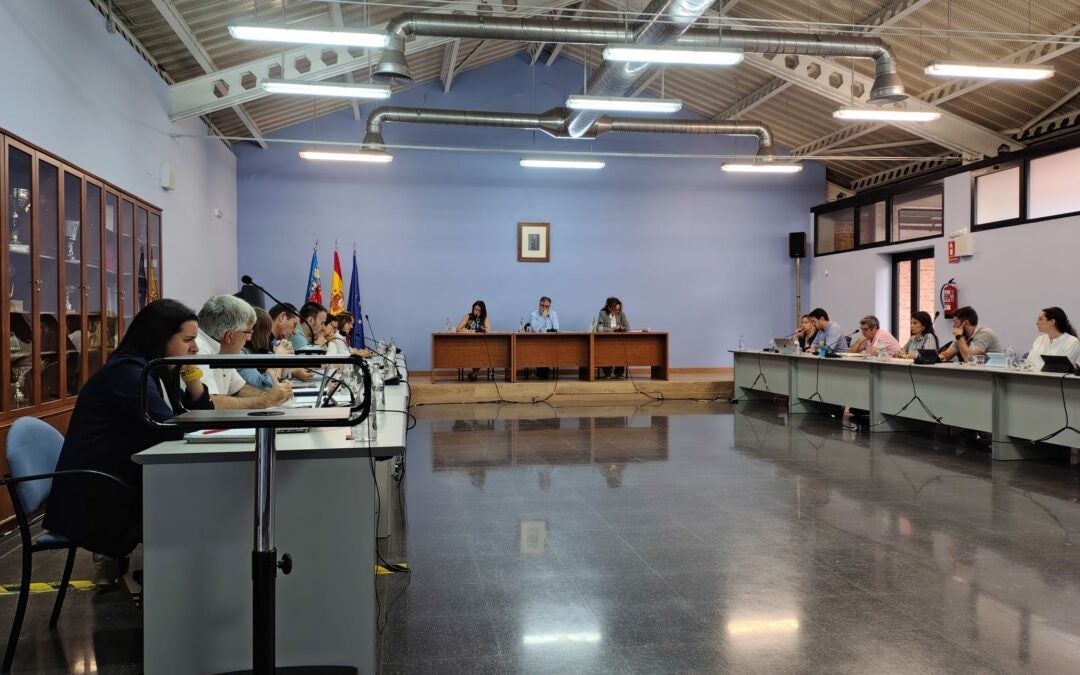El alcalde de Villena insta revistar los protocolos de seguridad que se marcan a nivel europeo en los museos El alcalde de Villena insta revistar los protocolos de seguridad que se marcan a nivel europeo en los museos