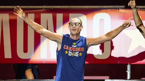 Marcos Llorente se retira de la 'Roja' pese a ganar el Mundial: "Esta decisión ya la tenía tomada" Marcos Llorente se retira de la 'Roja' pese a ganar el Mundial: "Esta decisión ya la tenía tomada"