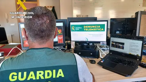 Equipo @ de la Guardia Civil Equipo @ de la Guardia Civil