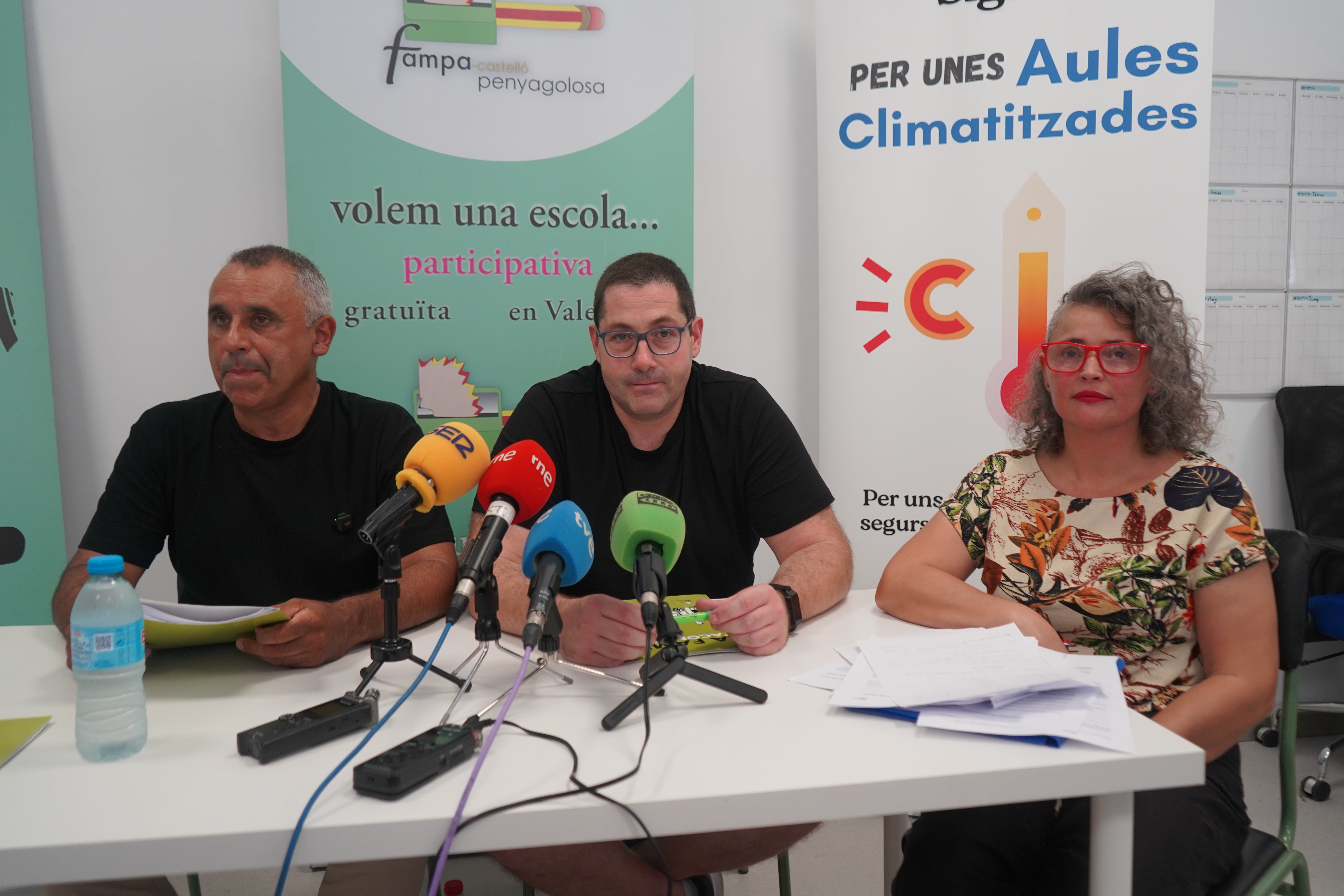 La FAMPA Castelló reclama aulas climatizadas y la derogación de la ley de libertad educativa La FAMPA Castelló reclama aulas climatizadas y la derogación de la ley de libertad educativa