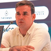 Javier Sanz de Arce hacía balance del verano en el club oscense Javier Sanz de Arce hacía balance del verano en el club oscense