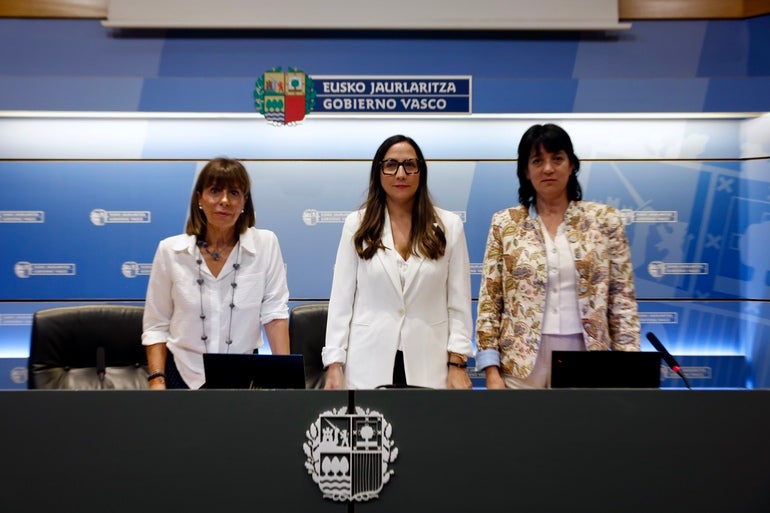 Alumnos vascos de ESO mejoran siete puntos su competencia en castellano, 3 en ciencias y se mantienen en euskera en 2026 Alumnos vascos de ESO mejoran siete puntos su competencia en castellano, 3 en ciencias y se mantienen en euskera en 2026