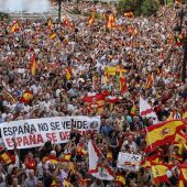 Cientos de personas durante una concentración en solidaridad con Ceuta, a 2 de septiembre de 2026, en Valencia. 
