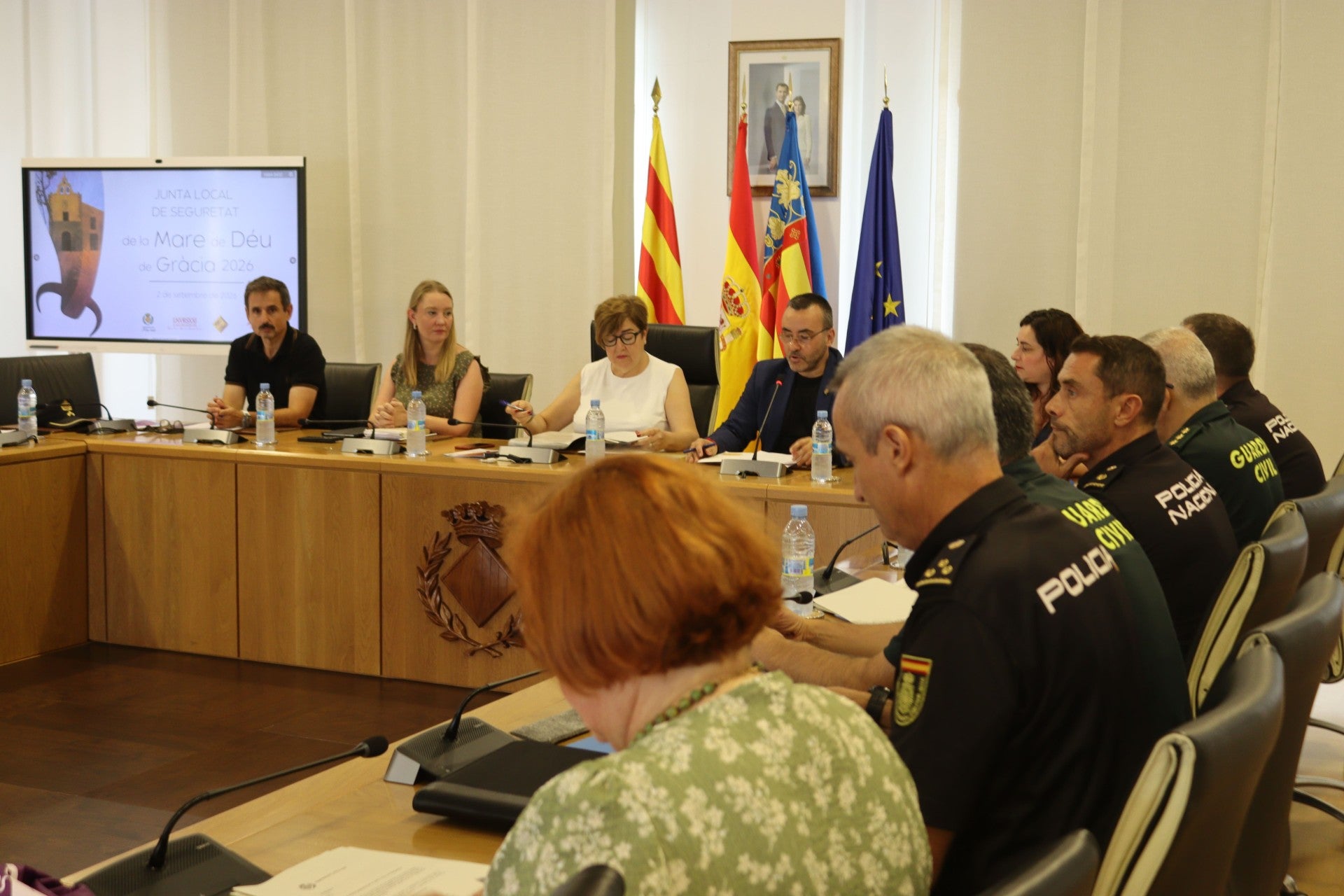 Vila-real prepara un dispositivo de más de 340 efectivos para garantizar unas fiestas seguras Vila-real prepara un dispositivo de más de 340 efectivos para garantizar unas fiestas seguras