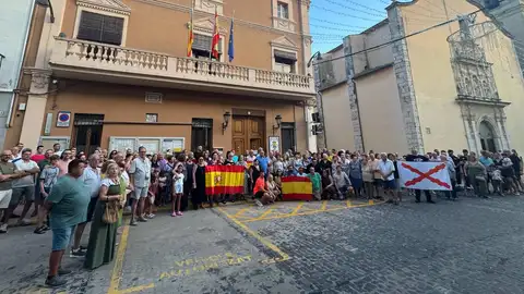 Concentración en apoyo a Ceuta en Guadassuar Concentración en apoyo a Ceuta en Guadassuar
